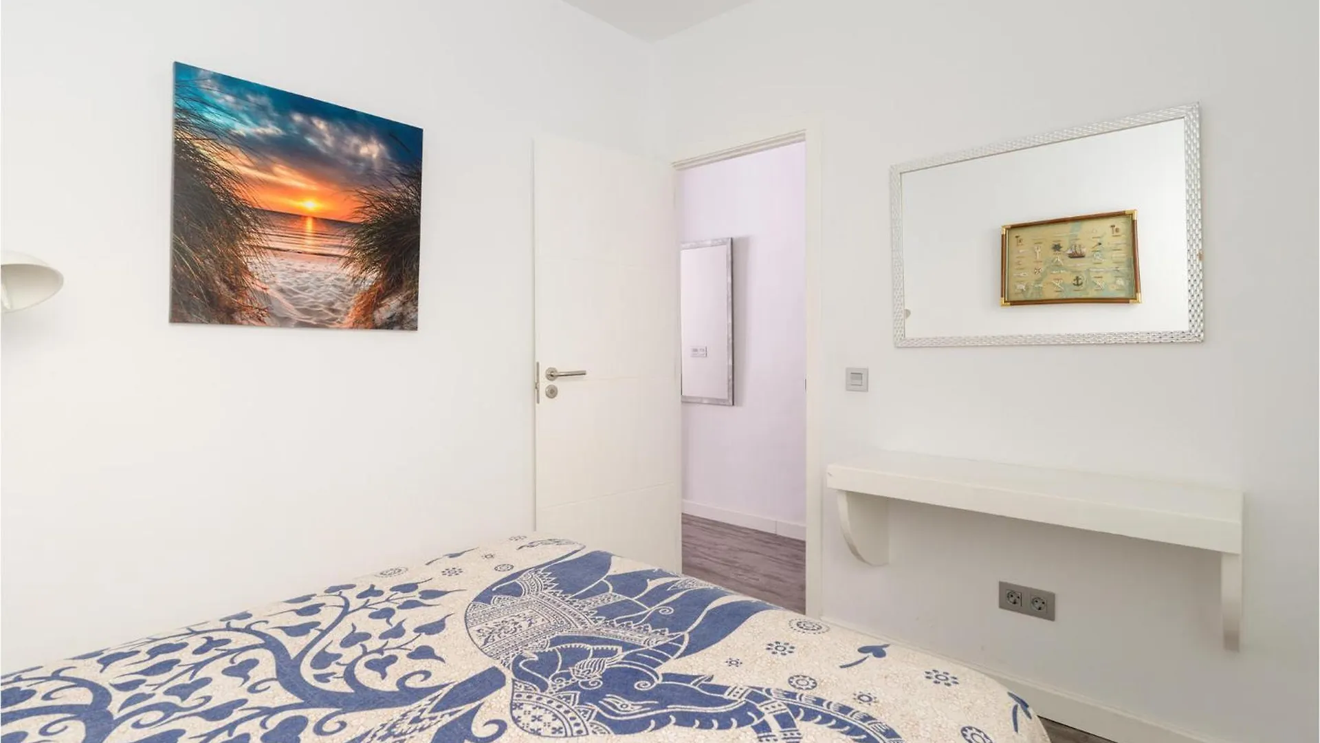 Beautiful Apartment In Las Palmas De Gran Can Spain